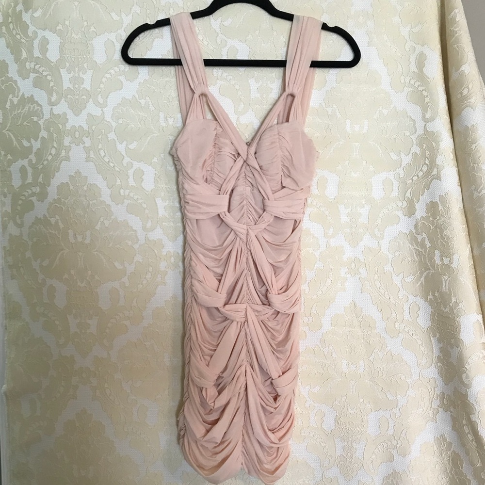 Beautiful Light pink layered design dress - Size M